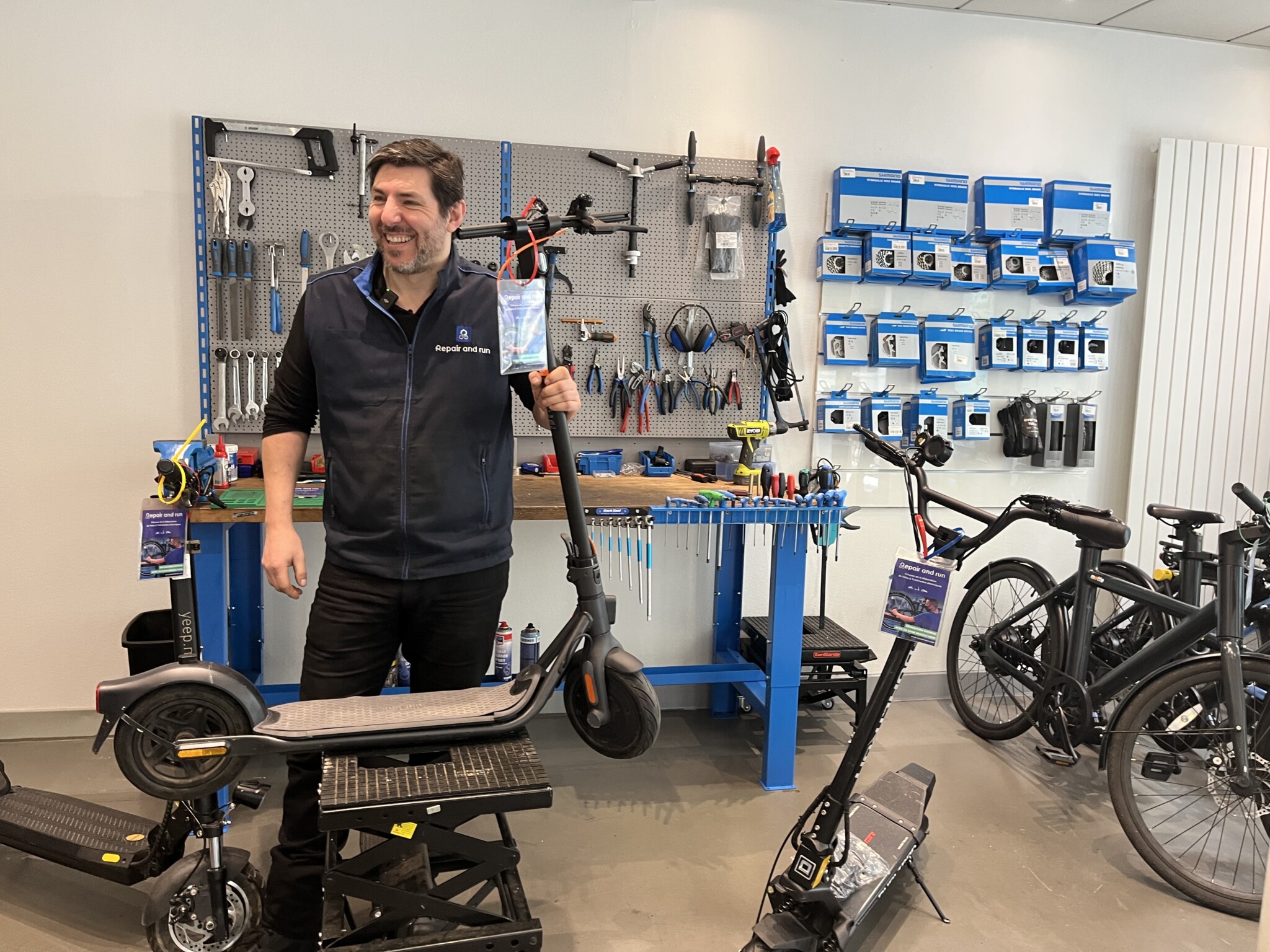 REPARATION TROTTINETTE ELECTRIQUE XIAOMI sur Marseille